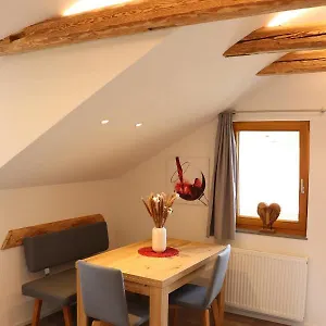 Apartment #6 Mit Balkon In Ruhiger Aber Zentrale Lage - Stadtbus Vor Der Tür!, Lindau (Bodensee)